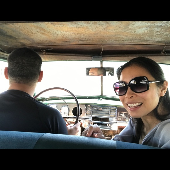 Meet your Posher, Ada! Now a Posh Ambassador! :) - Picture 3 of 8